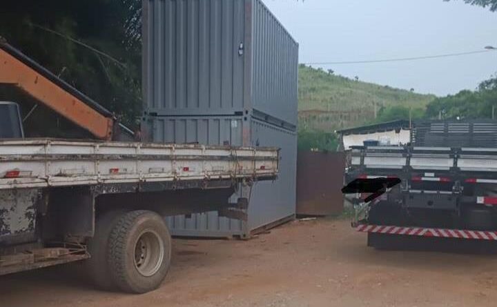 PM  recupera contêineres após negociação e golpe de estelionato