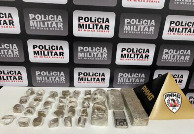 Polícia encontra droga escondida na mata