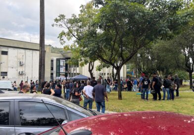 Chega ao segundo dia a greve dos servidores municipais em Timóteo