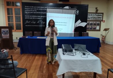 Academia Manhuaçuense de Letras promove palestra de incentivo a novos idiomas
