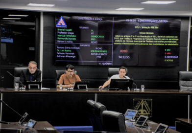 Substituição de sinais sonoros nas escolas é aprovado nas comissões da Câmara de Timóteo