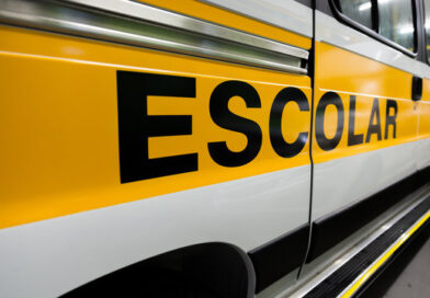 Pais da comunidade do Barreiro reclamam da falta do transporte escolar
