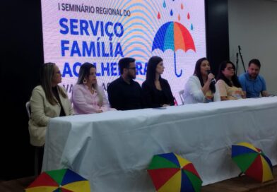 Seminário discute serviços de famílias acolhedoras no Vale do Aço