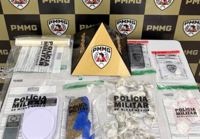 PM apreende adolescente por ato infracional análogo ao tráfico de drogas PM apreende adolescente por ato infracional análogo ao tráfico de drogas
